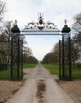 Aldenham Park front gates