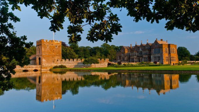 Broughton Castle