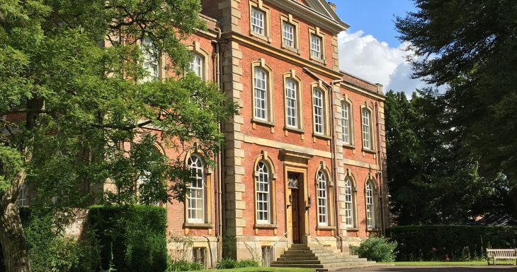 Kingston Bagpuize House in Oxfordshire was a film location for Downton Abbey