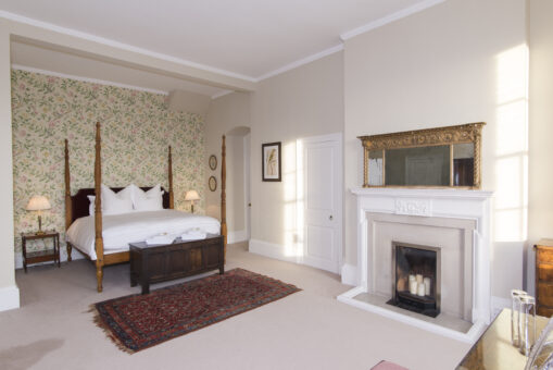 Ardington House guest bedroom
