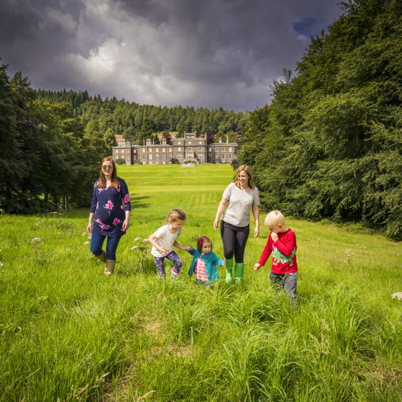 Bowhill House family