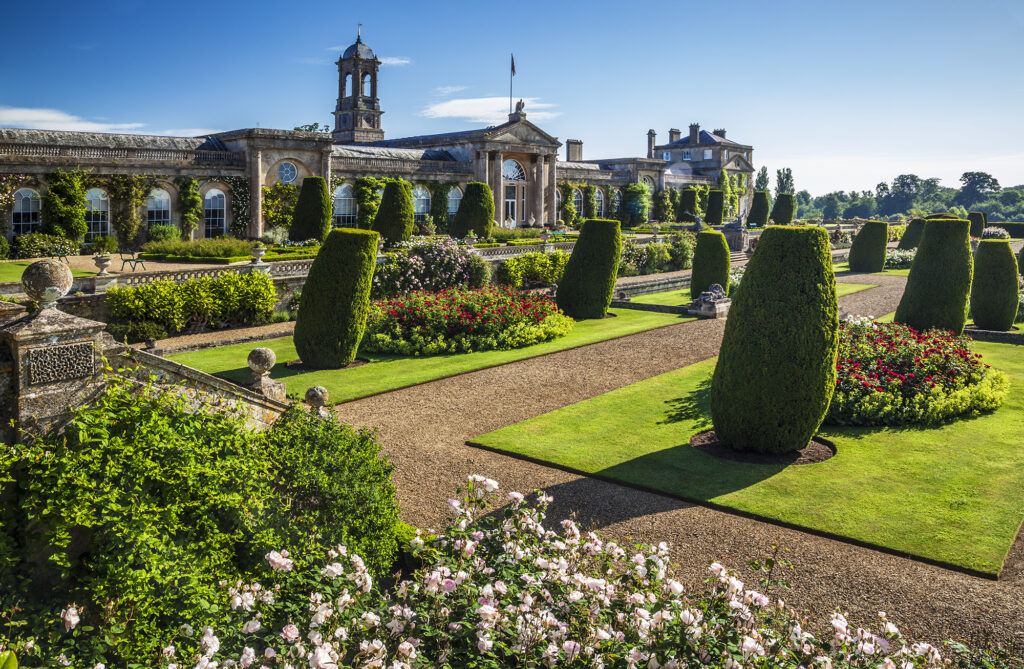 Bowood House topiary