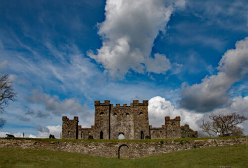 Castle Hill Gardens Gatehouse