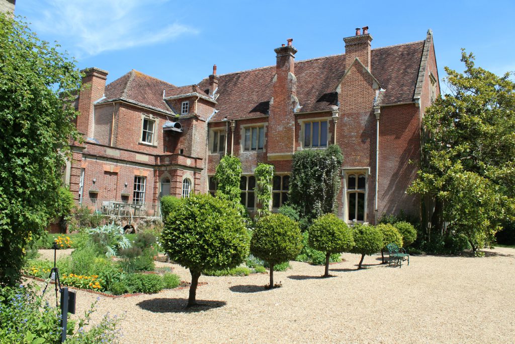 Deans Court grounds and trees