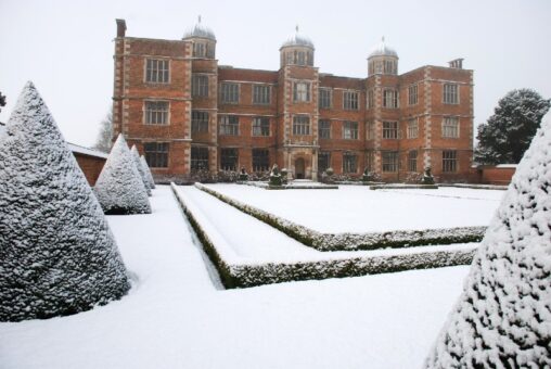 Doddington Hall in the snow