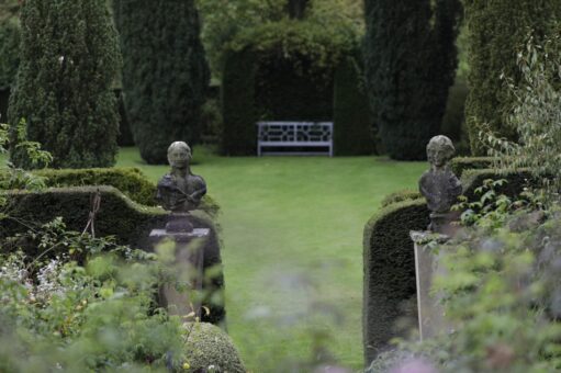 Gresgarth Hall Plinths