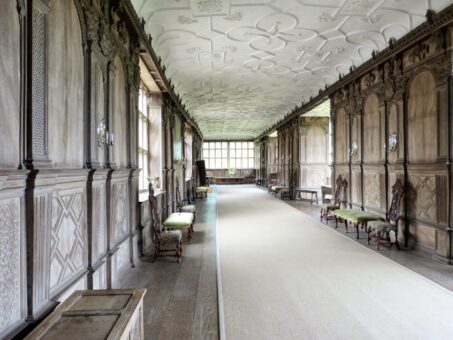 Haddon Hall Long Gallery with wooden panels