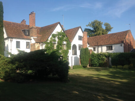 Harlington Manor exterior and lawn