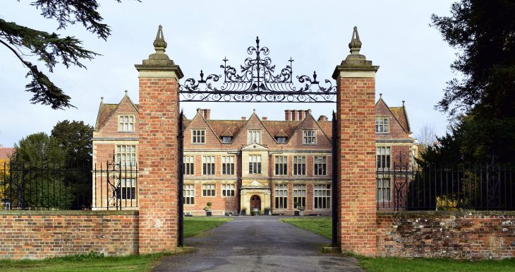 Shaw House gates