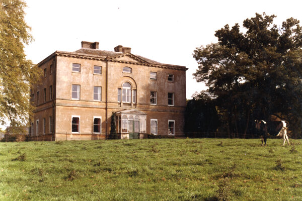 Sufton Court grounds