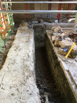 Iford Manor Deep foundation under dwarf wall