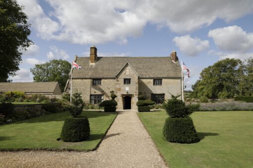 Sulgrave Manor front