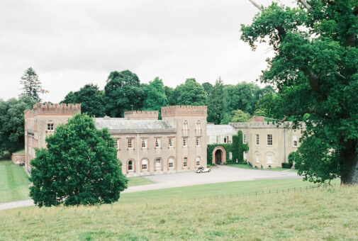 Ugrbooke House front