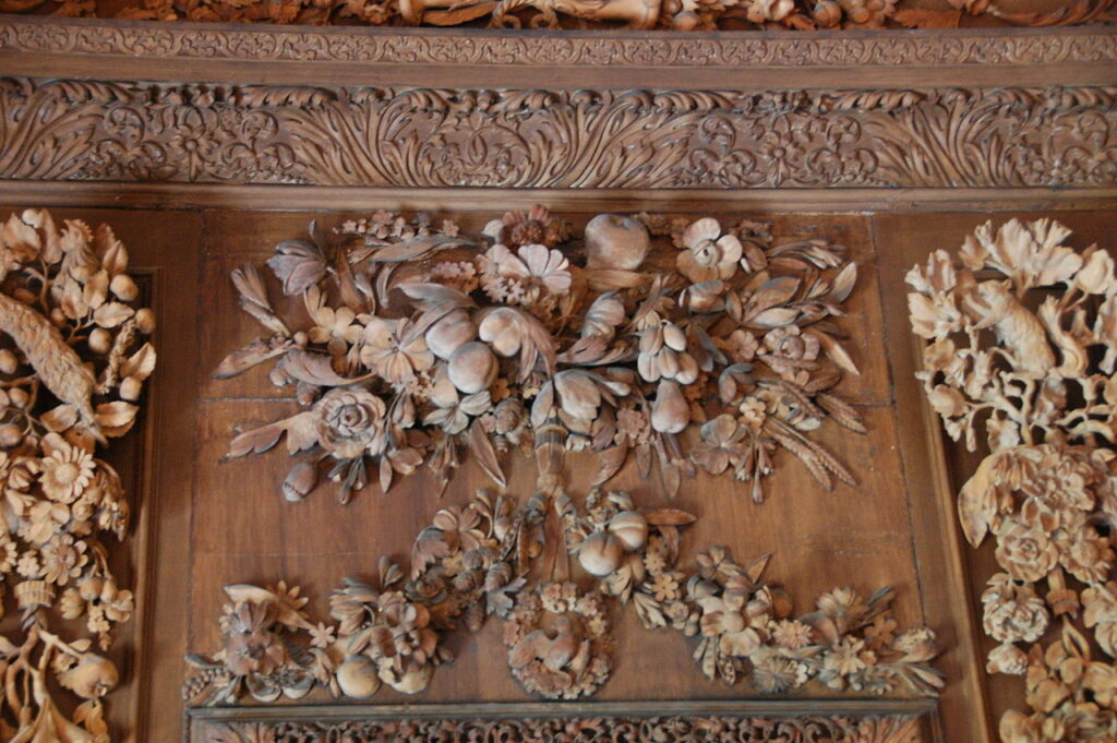 Grinling Gibbons at 300