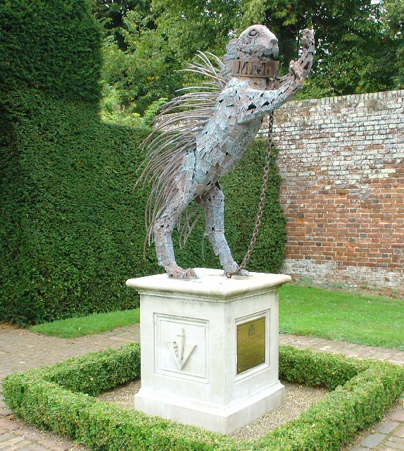 Porcupine Statue by Robert Rattray at Penshurst Place