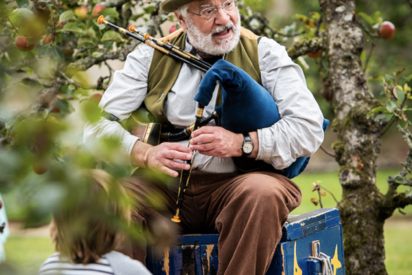 Houghton Lodge Garden storytelling