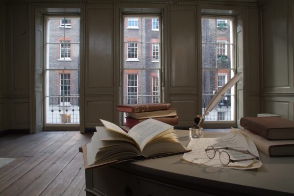 Writing desk at Benjamin Franklin House