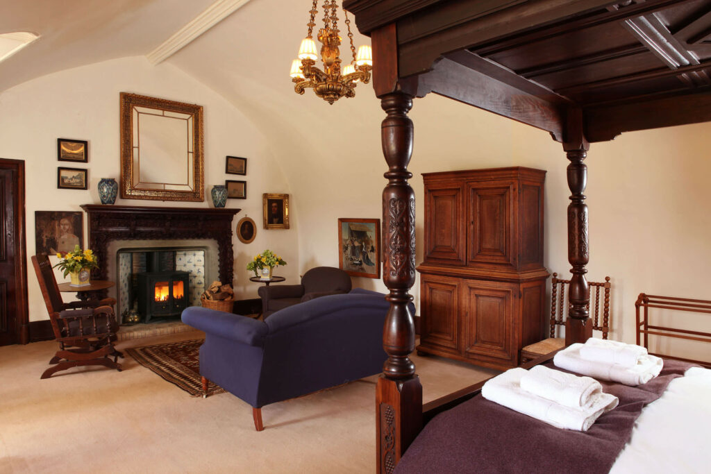 18th Century Bedroom at Bemersyde