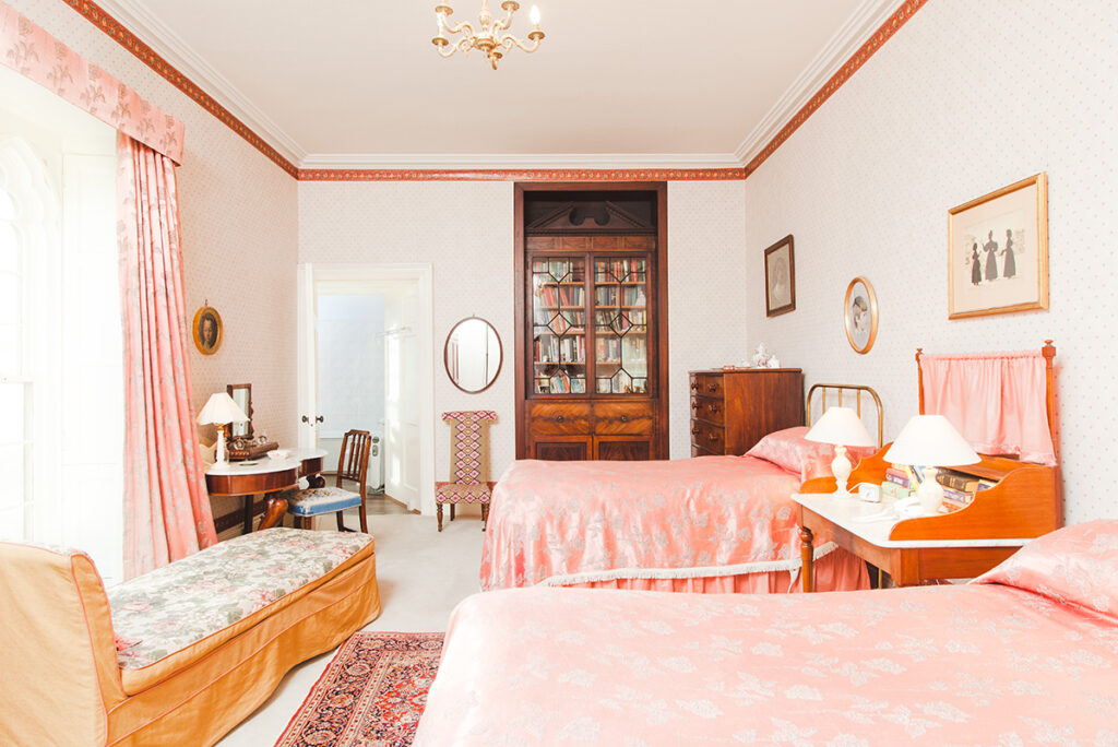 Pink-Twin-Room-Duns Castle