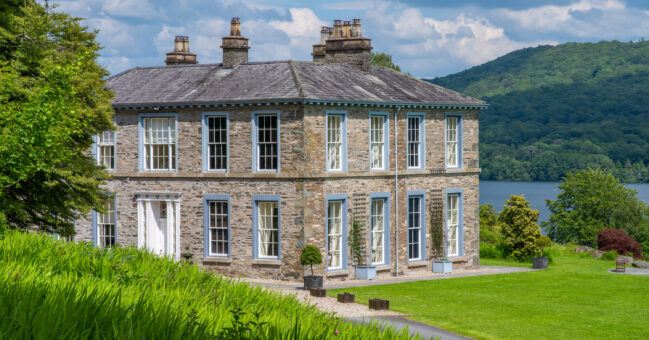 Silverholme Manor