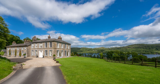 Silverholme Manor