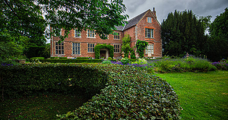 Hellens Manor