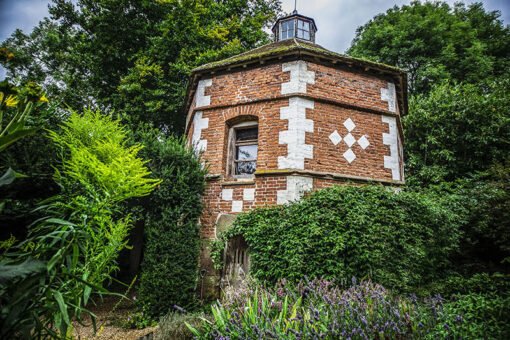 Hellens Manor