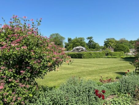 Luton Hoo Walled Garden